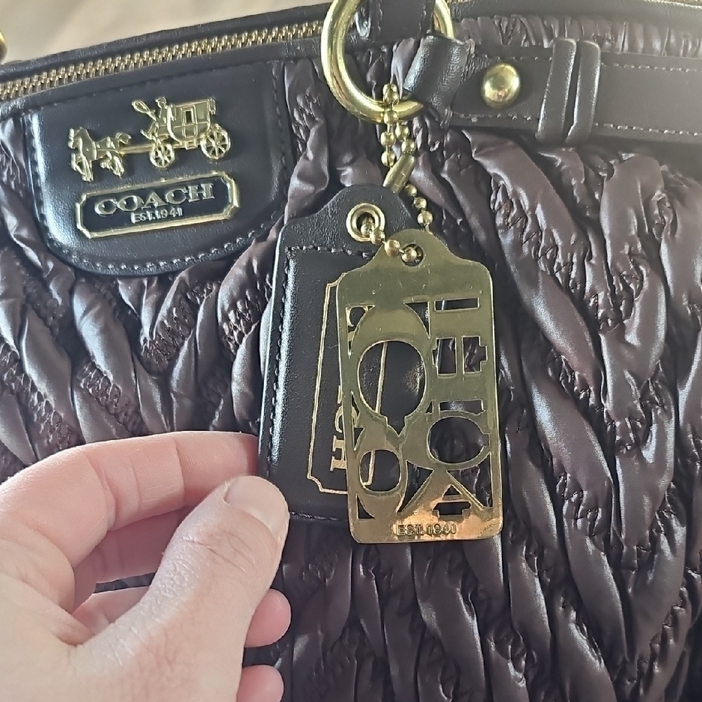 🚫SOLD🚫Coach 70th Annivesary Textured Brown Leather Satchel - Picture 6 of 16